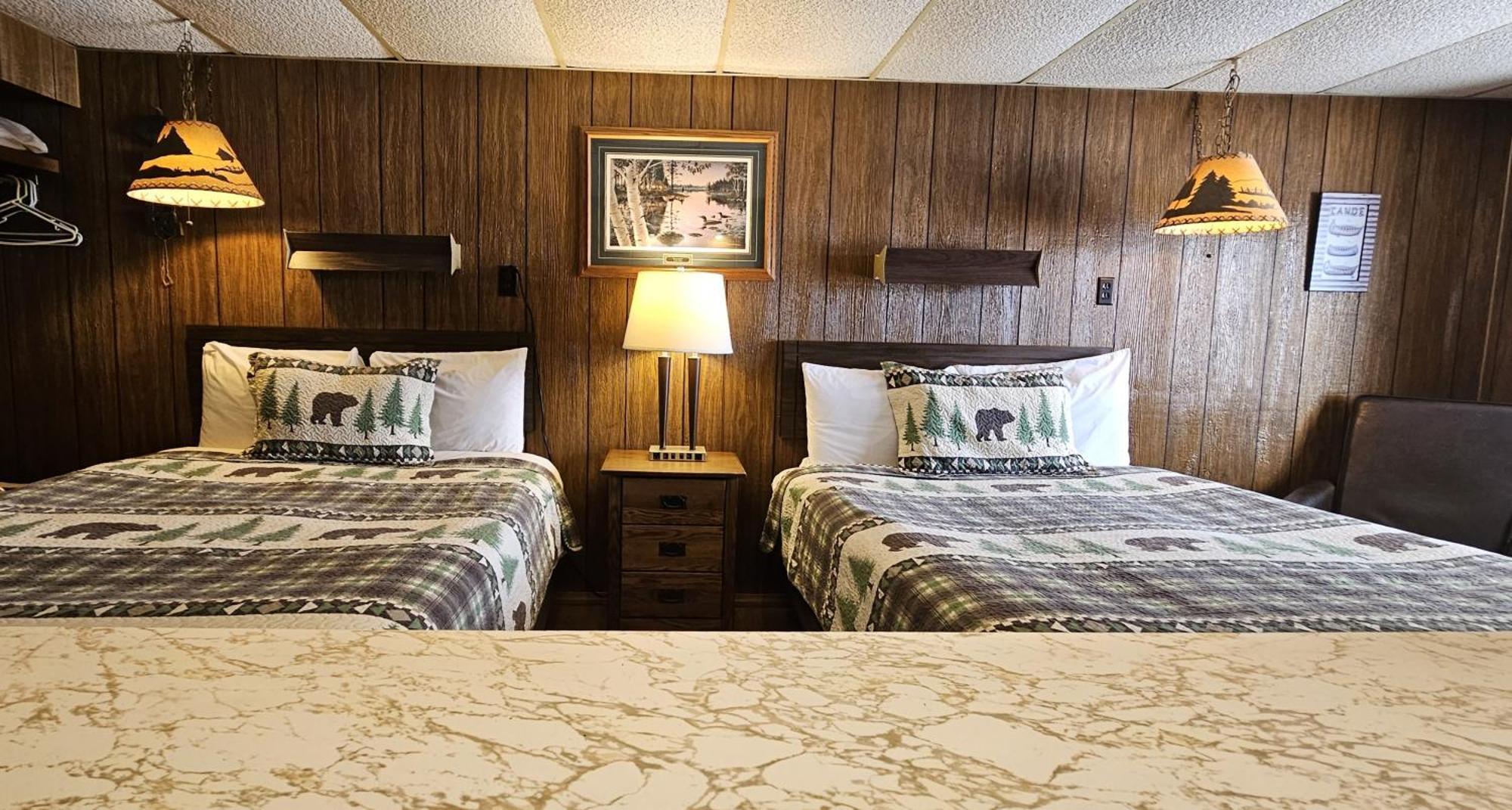 Lakeshore Motel Ice Lake 이런 리버 외부 사진