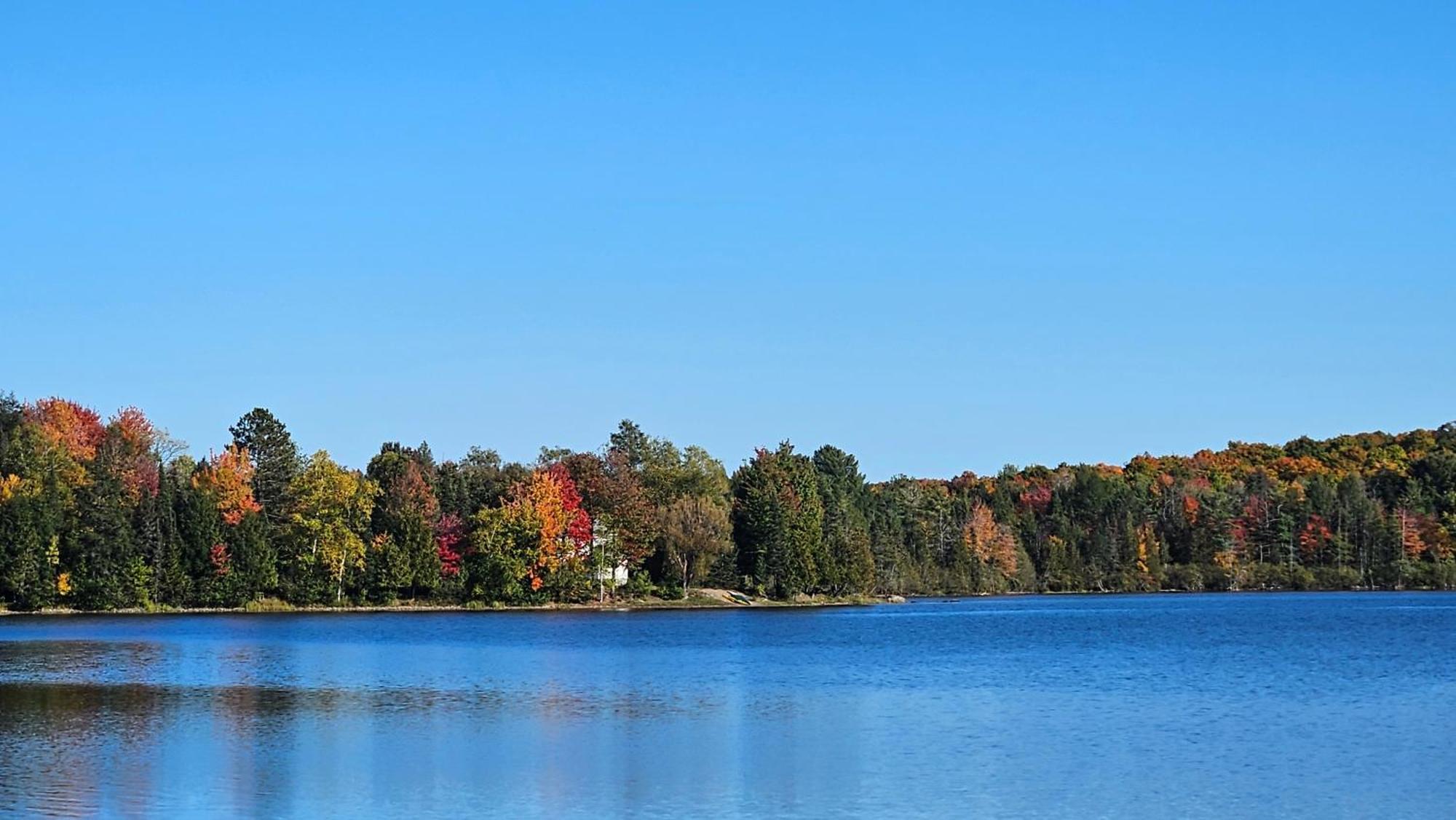 Lakeshore Motel Ice Lake 이런 리버 외부 사진